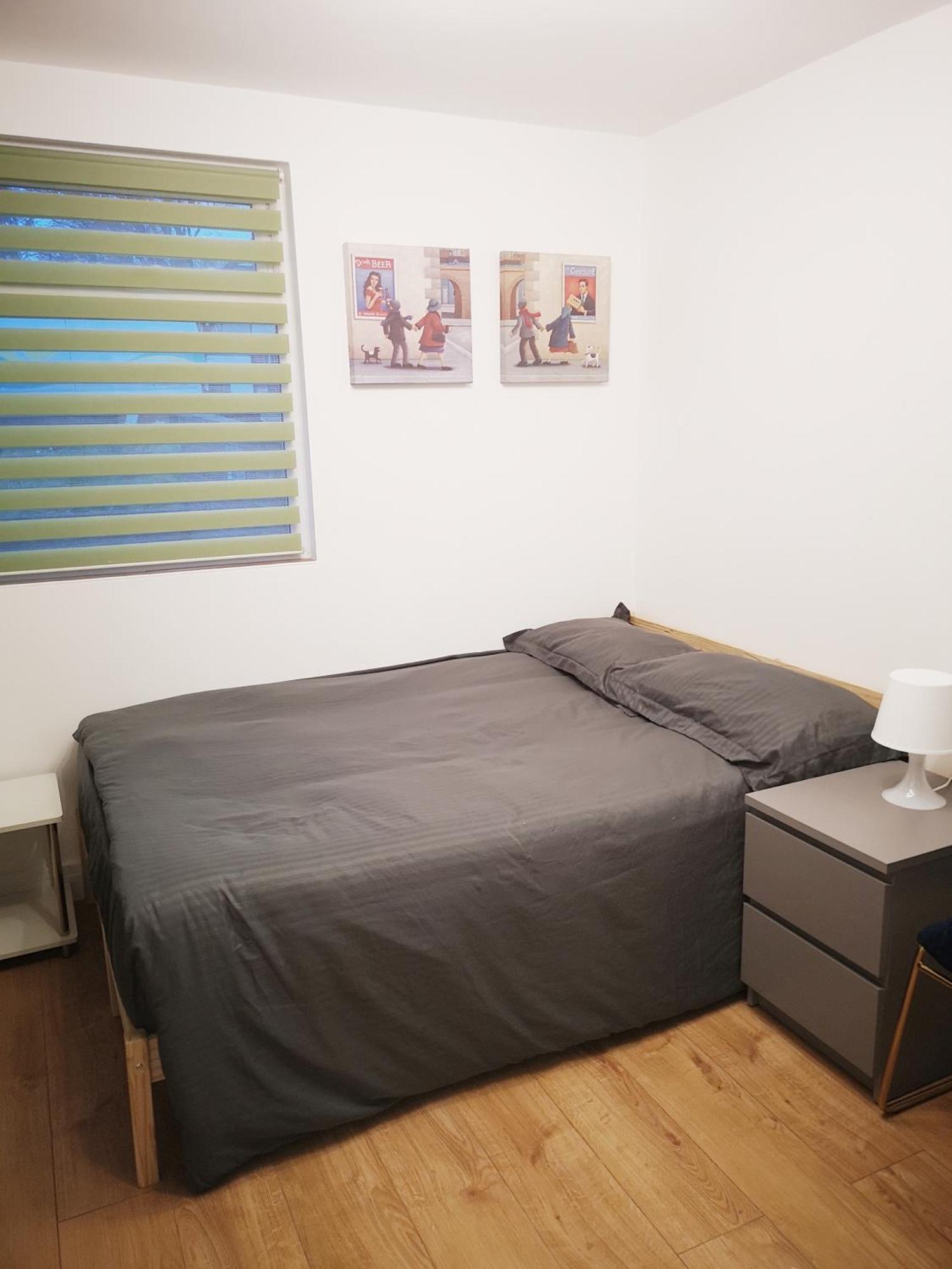 Apartment Stylish Minutes Away From Wembley