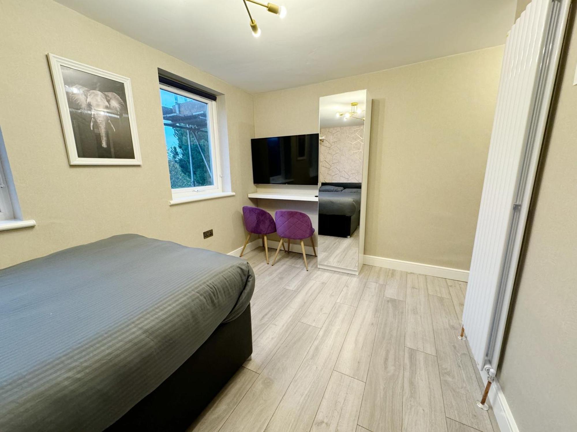 Apartment Stylish Minutes Away From Wembley
